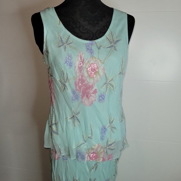 Maxi Skirt Set - Picture 3 of 15